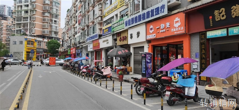 航空路欧逸佳苑入口处门面转让