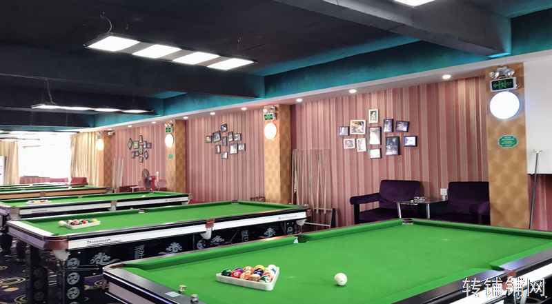 职院斜对面台球城低价急转转让