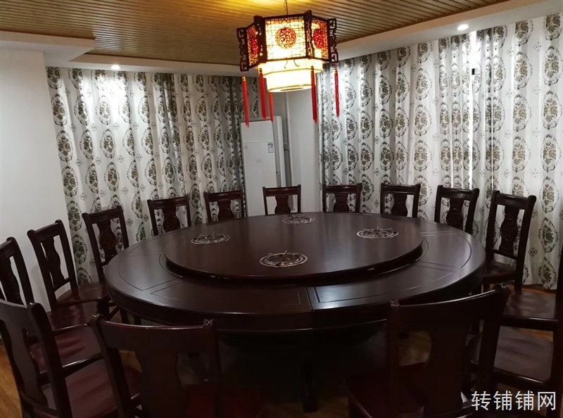 硒都茶城一楼餐饮旺铺转让