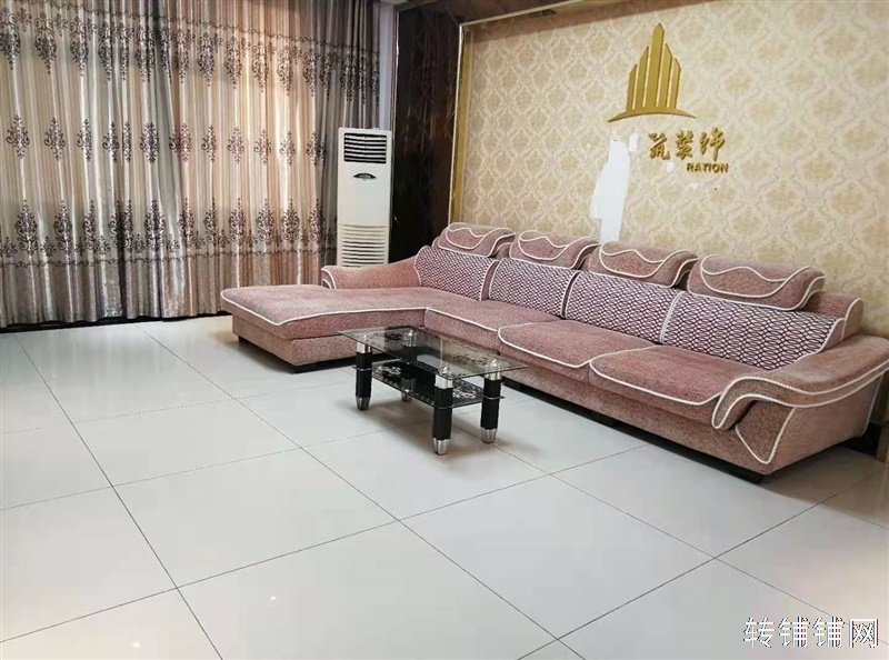 板桥小区三室一厅住房直租