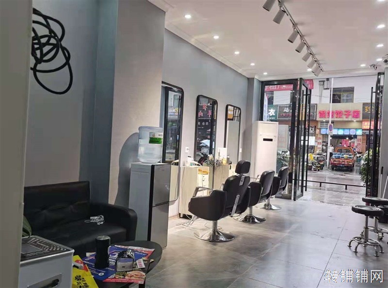 恩施上官府邸精装修美发店转让