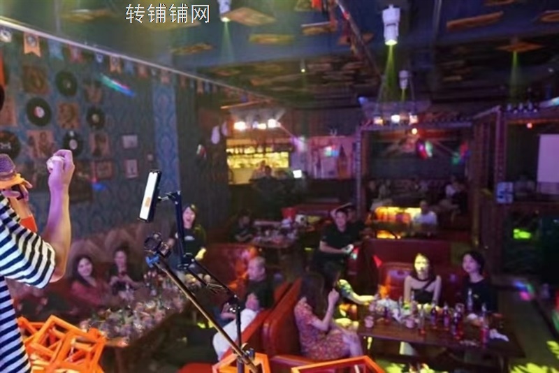 （房东直租）恩施华龙城三期门面出租